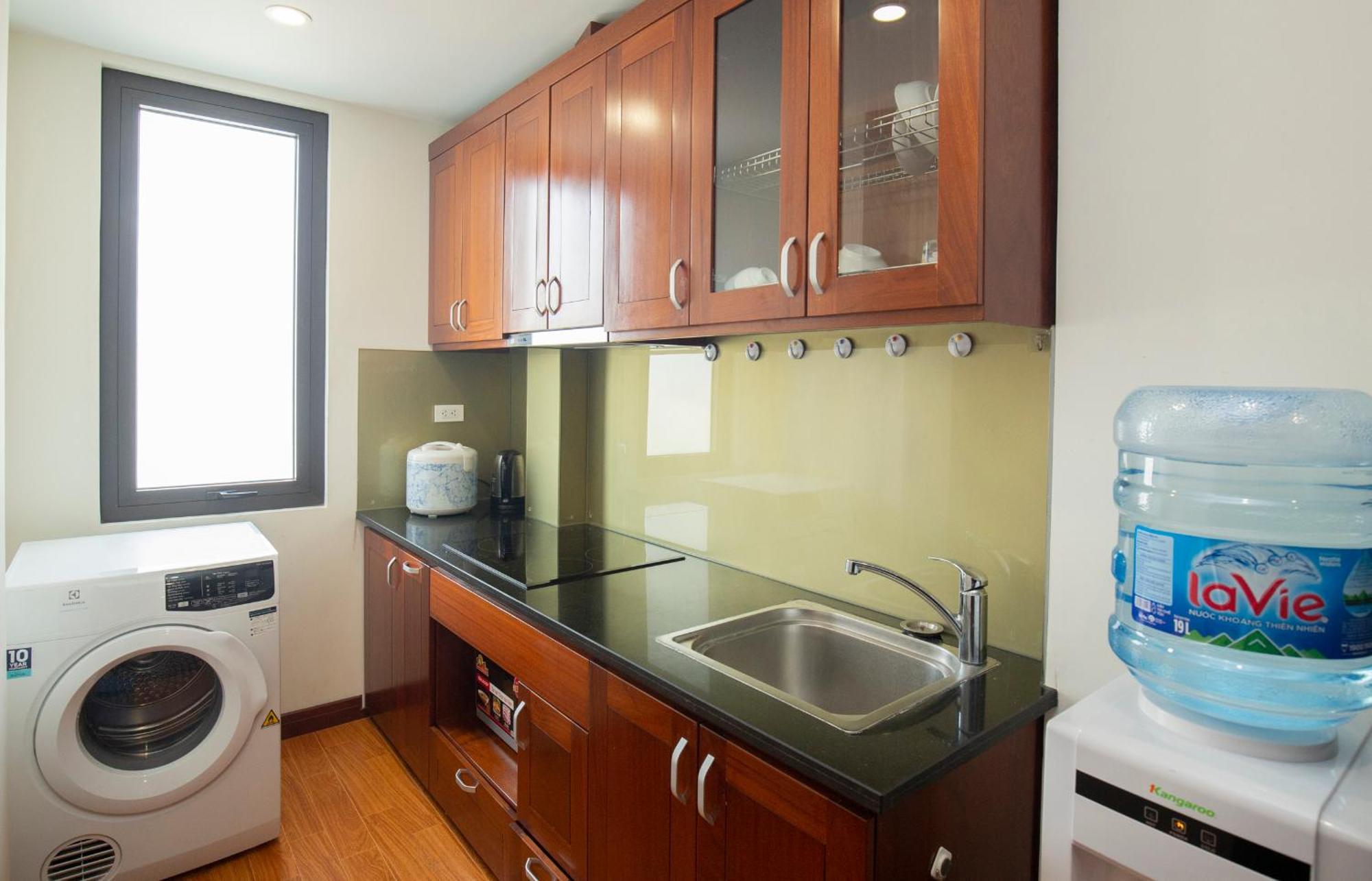 Sumitomo10 Apartment - Lane 12 Dao Tan Street 하노이 외부 사진