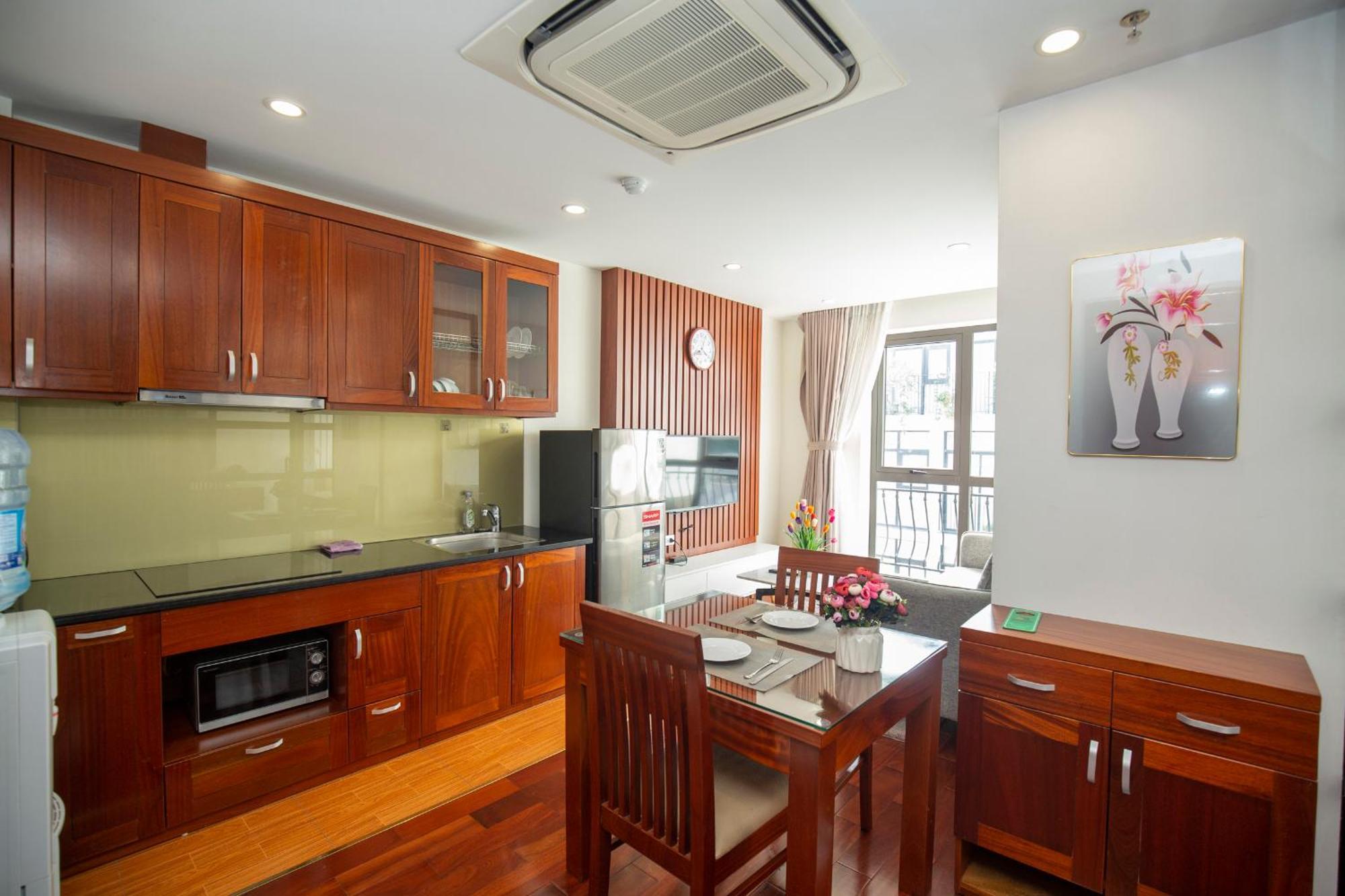 Sumitomo10 Apartment - Lane 12 Dao Tan Street 하노이 외부 사진