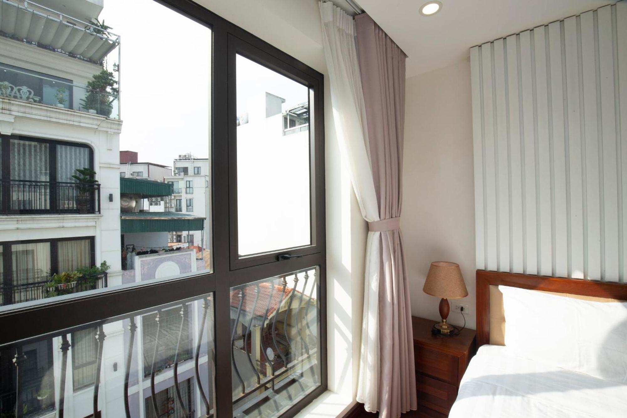 Sumitomo10 Apartment - Lane 12 Dao Tan Street 하노이 외부 사진